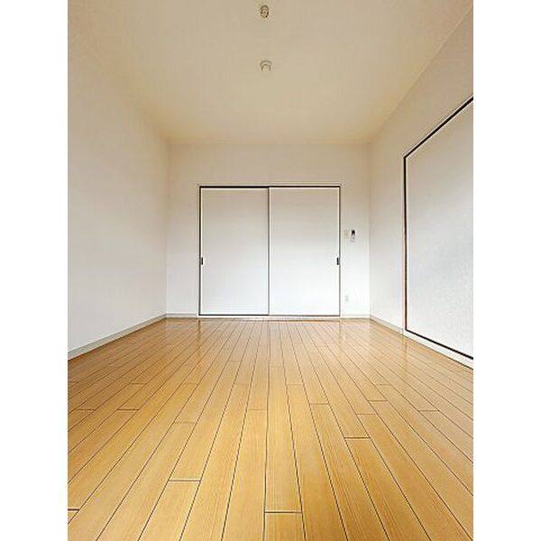 NODA GULANDE 室内写真9