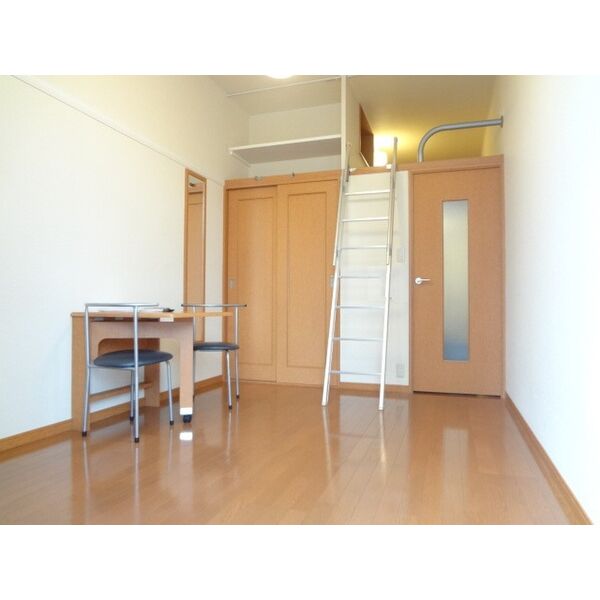 レオパレスMise 室内写真5