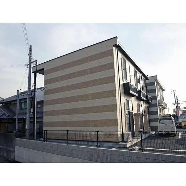 レオパレスサンライト2 建物画像