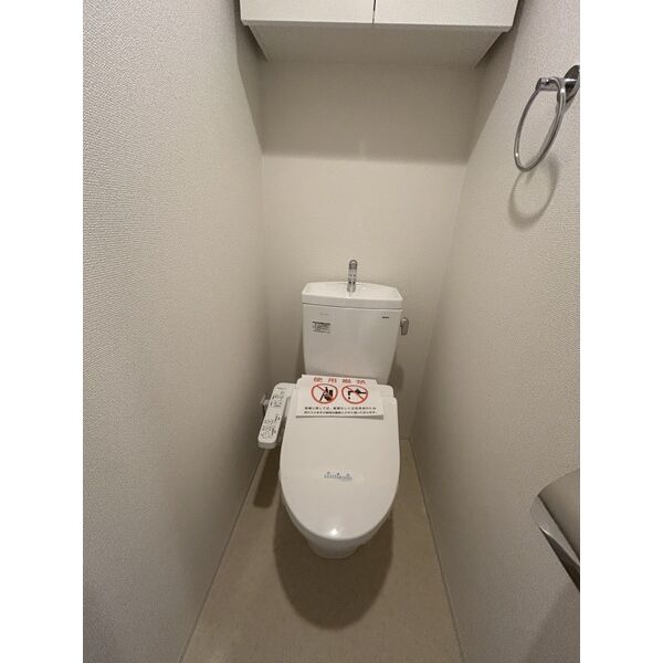 セレニテ本町東リアン 室内写真2