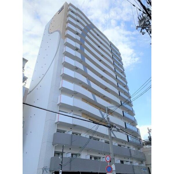 セレニテ本町東リアン