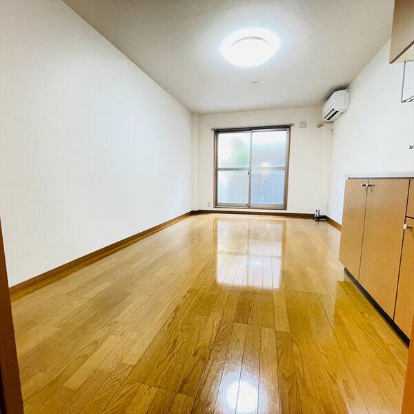 クレール 室内写真1
