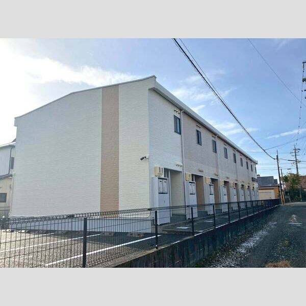 レオパレスアナナス 建物画像