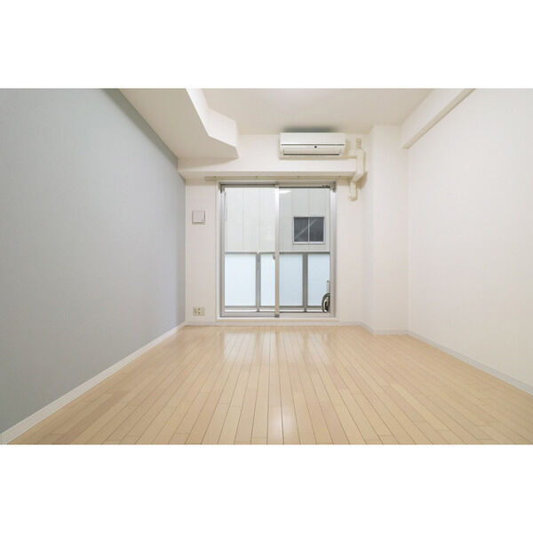 ルクレ新町レジデンス 室内写真1