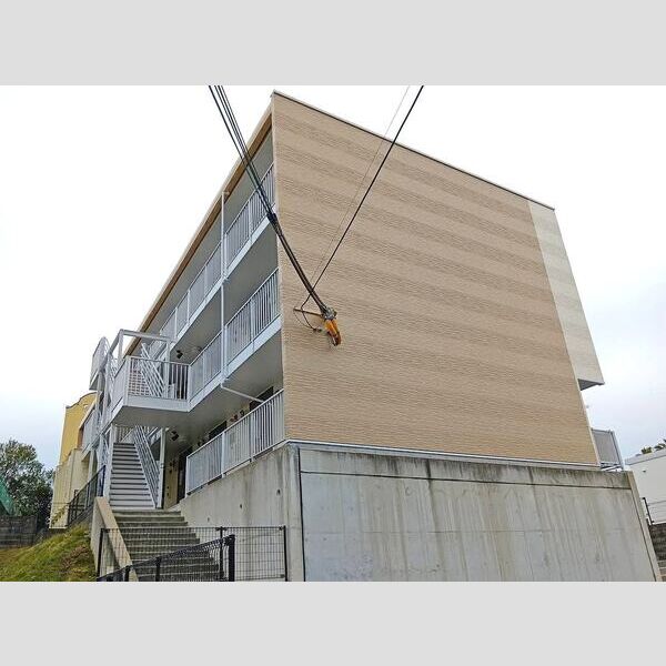 レオパレスサンシャイン ザコア 建物画像