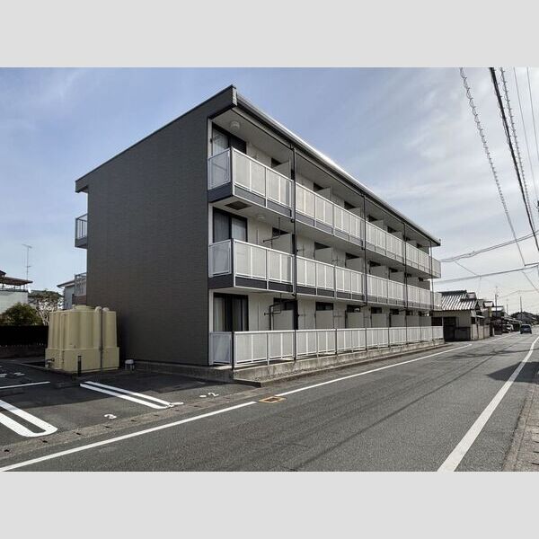 レオパレスサンレイクハーモニー 建物画像
