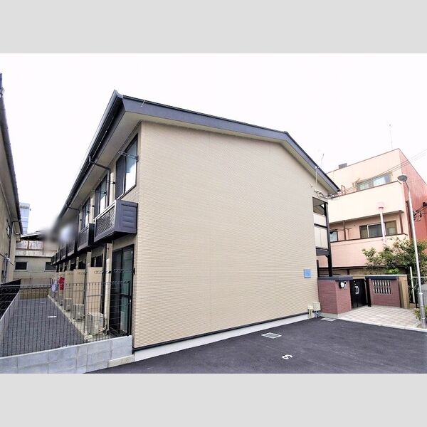 レオパレスシュン 建物画像