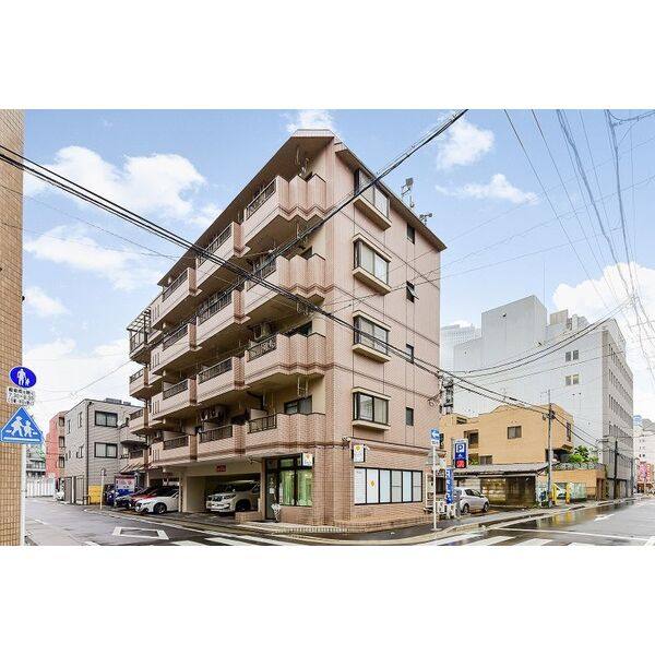 プラゼール 建物画像