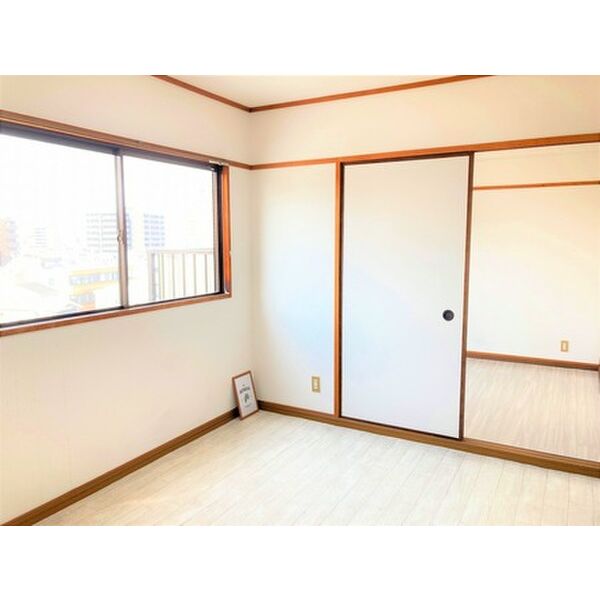 ロイヤル丸文 室内写真5