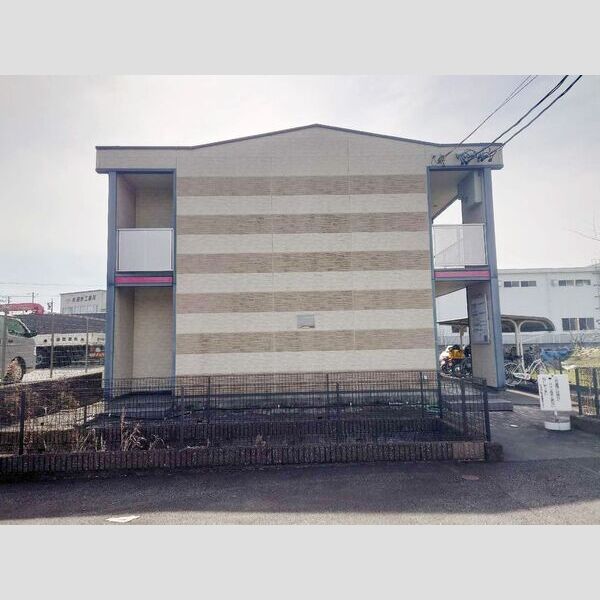 レオパレスオアシス