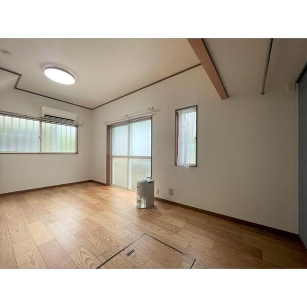 杉並区上井草3丁目戸建 室内写真2