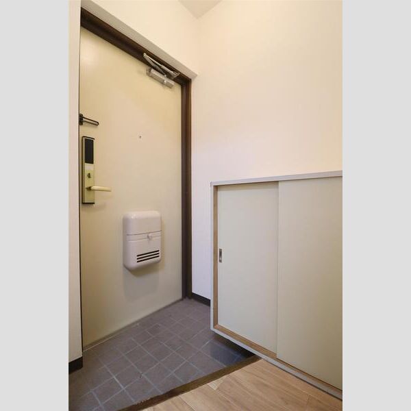 SAINT MAISON 室内写真1