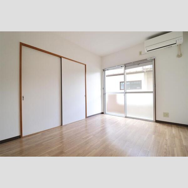 SAINT MAISON 室内写真2