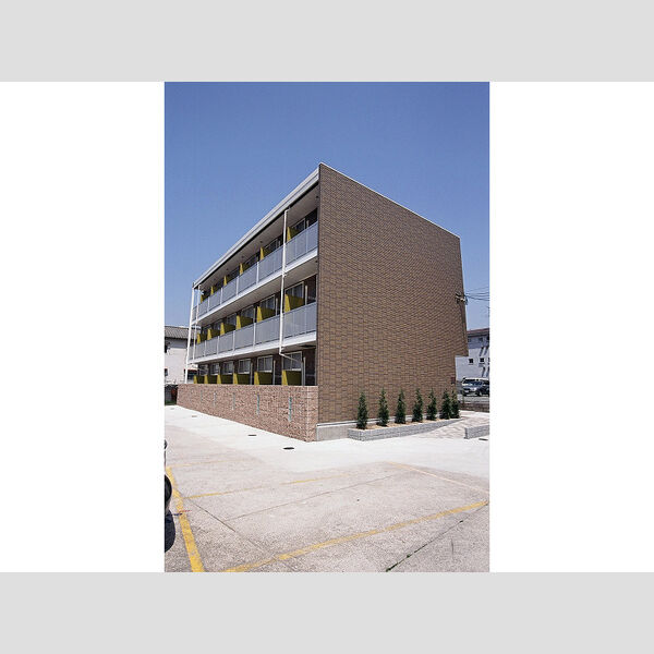レオパレスWAKABA 建物画像