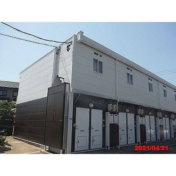 レオパレスせせらぎ 建物画像