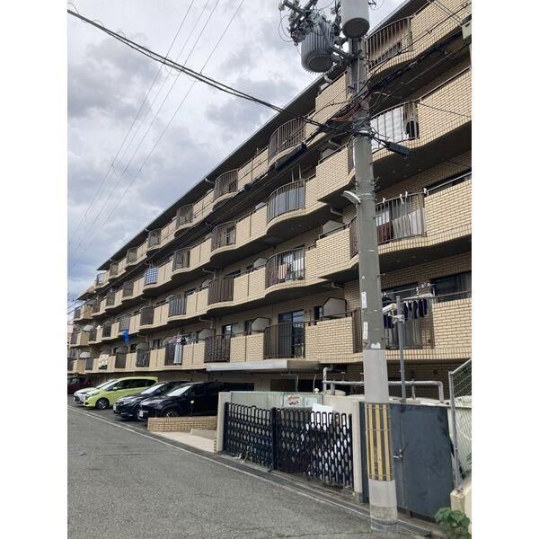 サンフラッツ南桜塚 建物画像
