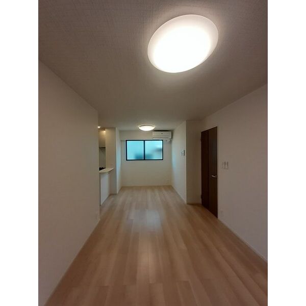 ベルシャイン 紀三井寺 Ⅱ 室内写真1