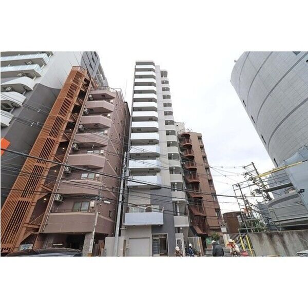 パークフラッツ野田阪神駅前 建物画像