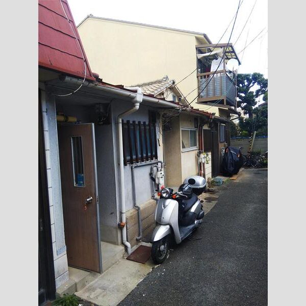 岸部南連棟貸家