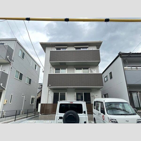 コンフォール白菊 建物画像