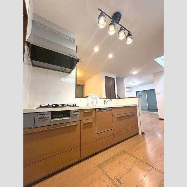 富雄元町1丁目戸建 室内写真5