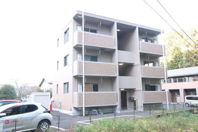 フォレスト二の岡