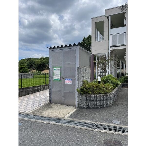 レオパレス山田池リバーサイド 室内写真10