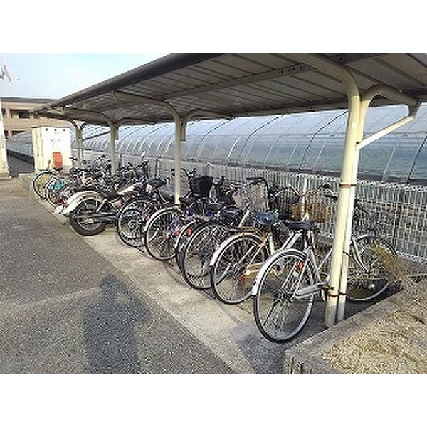 レオパレスインパストラル 室内写真5