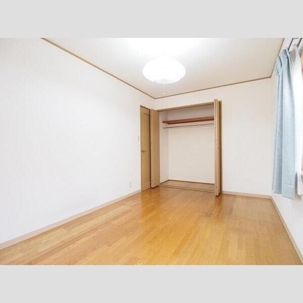 松園町戸建 室内写真10
