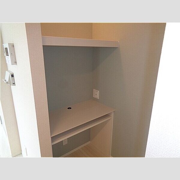D-room請西南 A棟 室内写真2