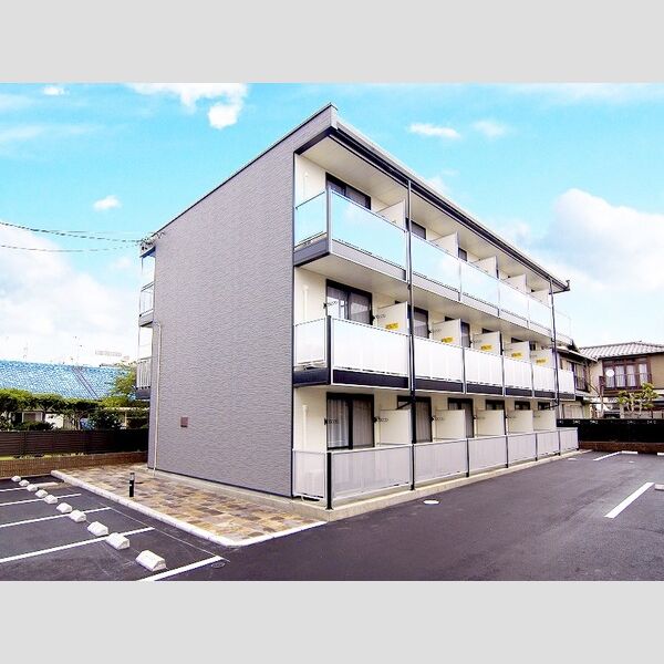 レオパレスチャタロー 建物画像