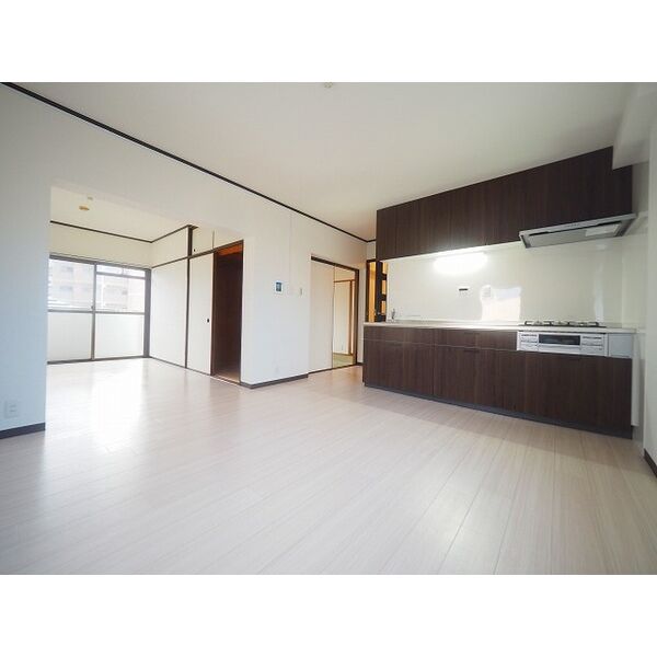 松川マンション2号館 室内写真1