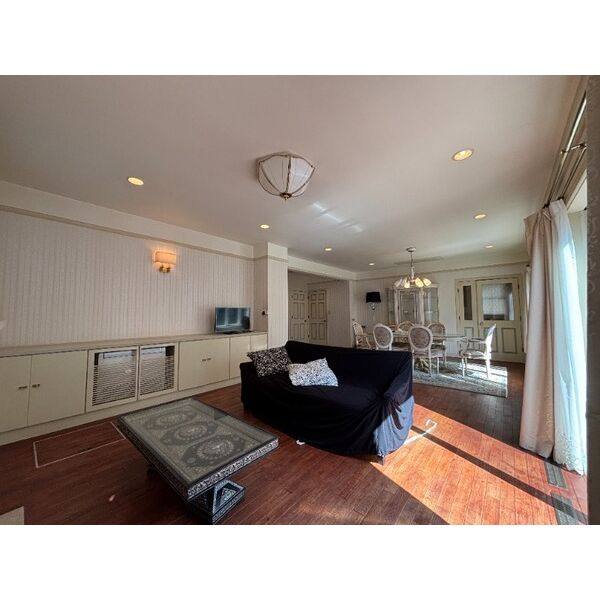 梅坪町戸建住宅 室内写真1