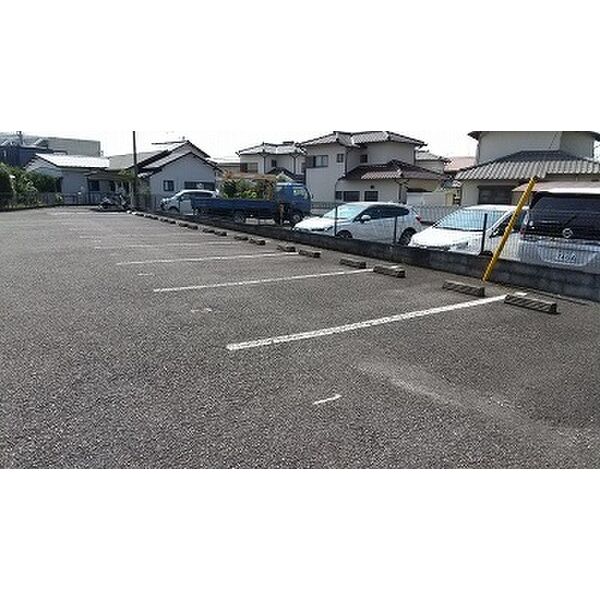 レオパレス鷹岡 室内写真8