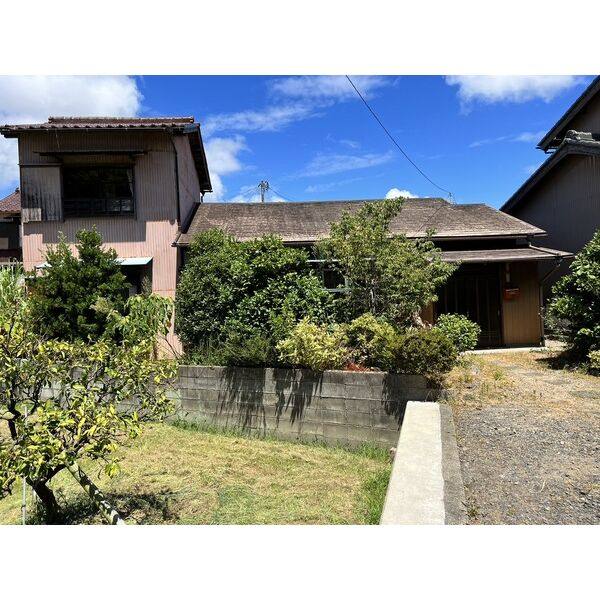 河原田仲尾貸家 建物画像