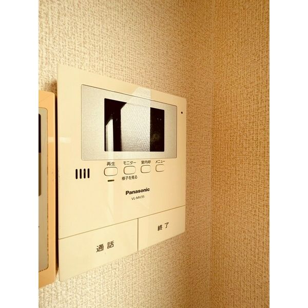メゾンUQ 室内写真1