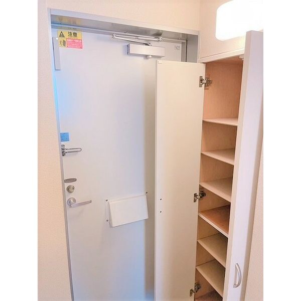 レオパレス鳴尾B 室内写真8