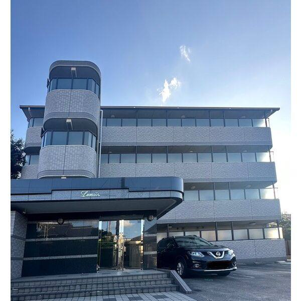 ルミエール長良 建物画像