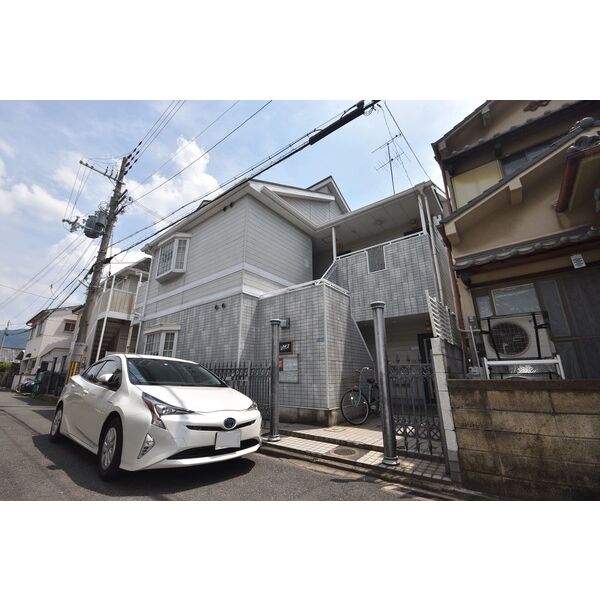 レクサス 建物画像