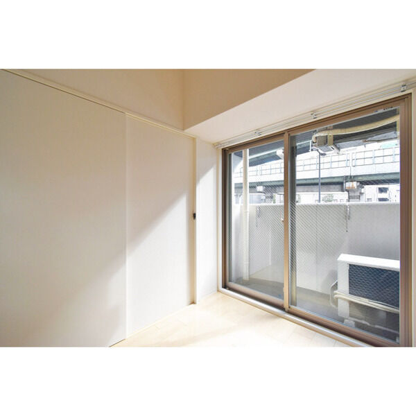 SERENiTE本町reflet 室内写真2