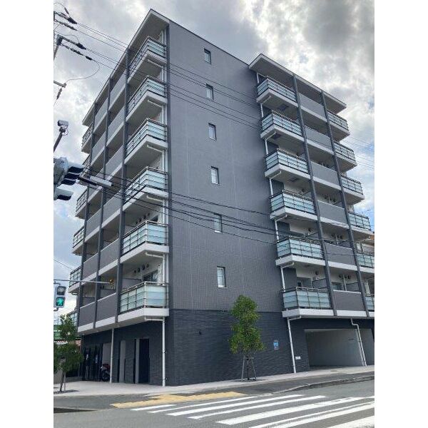 エスカーサ京都四条梅津 建物画像