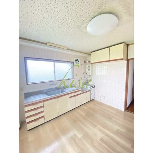 甲子ハイツ 室内写真1
