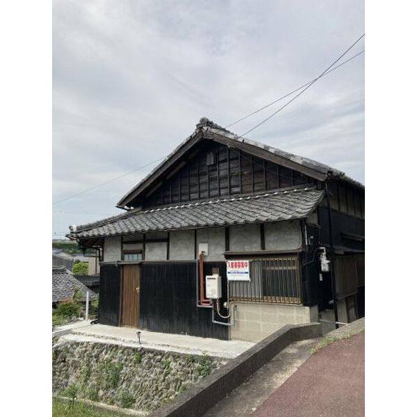 三重県四日市市八王子町戸建