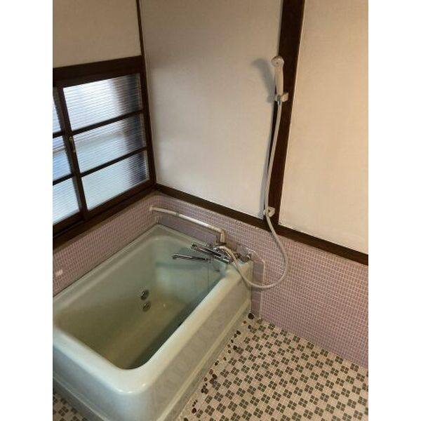 三重県四日市市八王子町戸建 室内写真3
