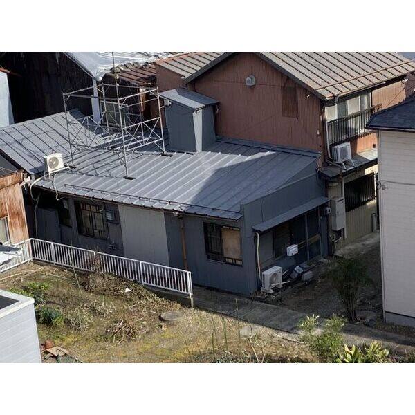 松鴻町4丁目戸建 建物画像