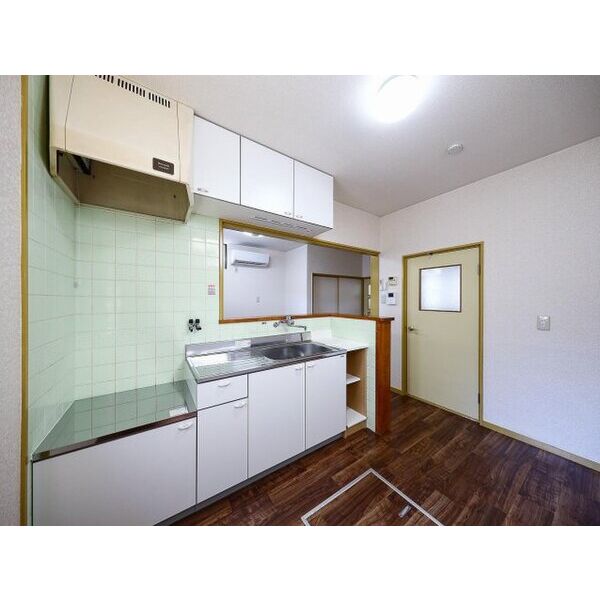 光陽町貸戸建 室内写真2