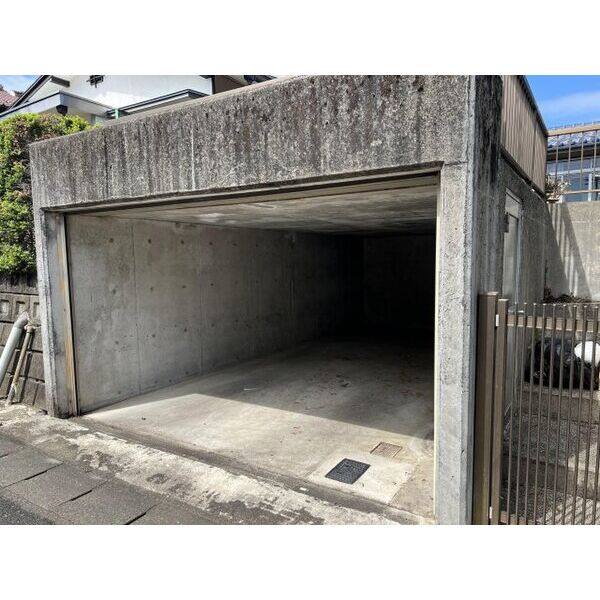 岐阜県岐阜市戸建 室内写真8