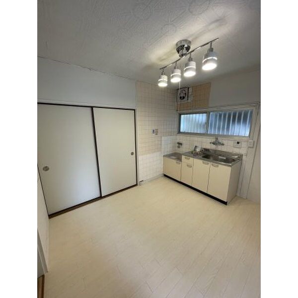 羽曳野市西浦戸建て 室内写真2