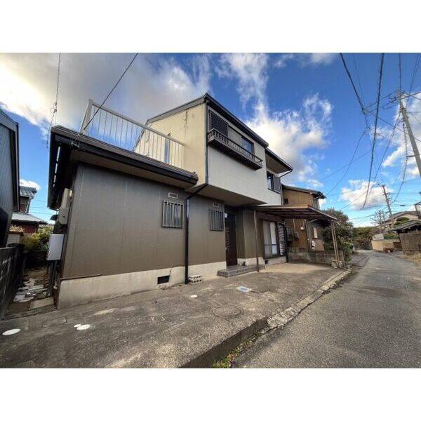 半田市栄町戸建 建物画像