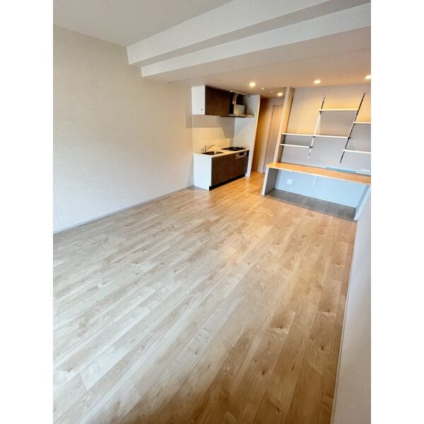 スプランディッド福島WEST 室内写真3